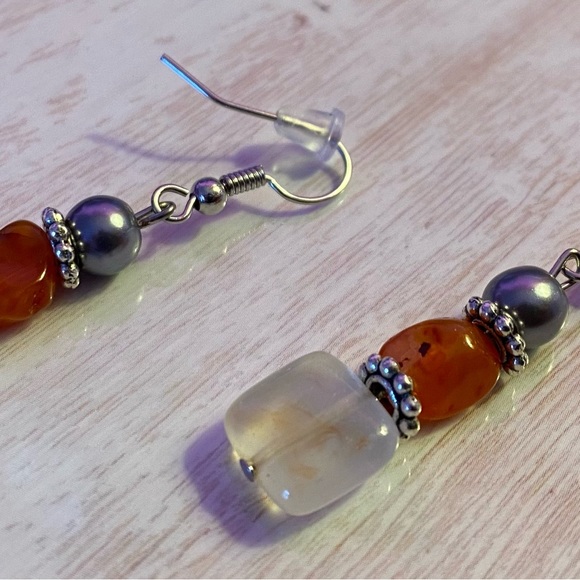 Earring - Picture 4 of 6